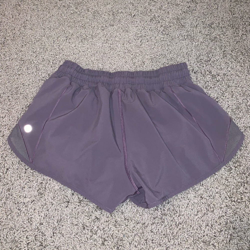 Lululemon Hotty Hot Graphite Purple Size 4 2.5”